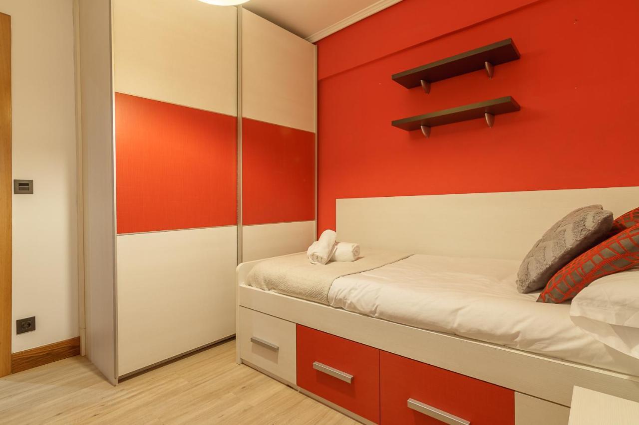 Fika, Vivienda Turistica Urbana Con Wifi Lägenhet Bilbao Exteriör bild