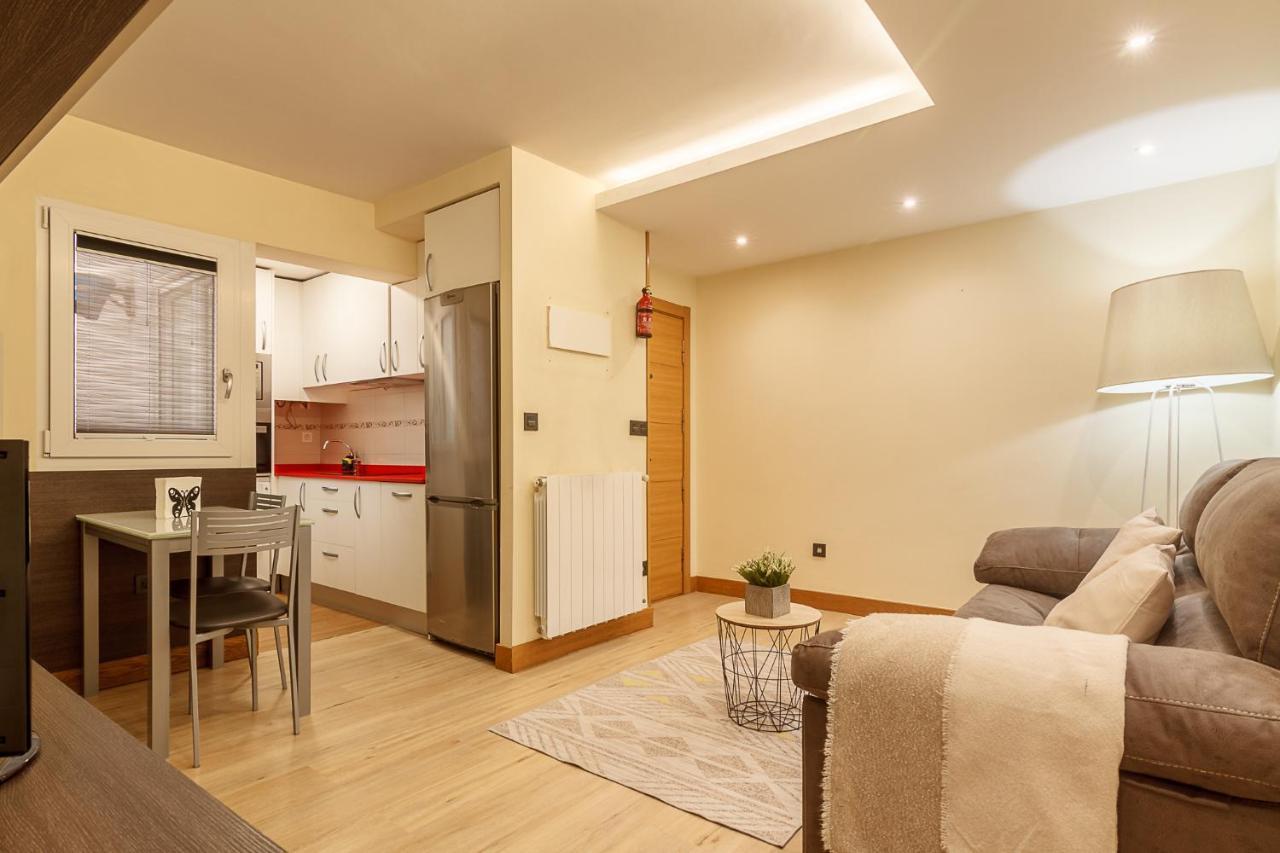 Fika, Vivienda Turistica Urbana Con Wifi Lägenhet Bilbao Exteriör bild