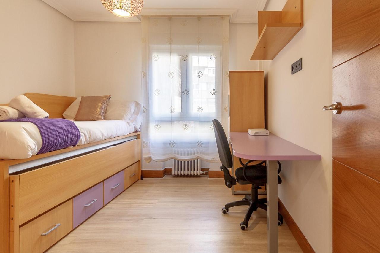 Fika, Vivienda Turistica Urbana Con Wifi Lägenhet Bilbao Exteriör bild